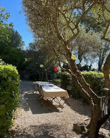 Faro Villa Laouque