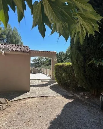 Villa Faro Laouque
